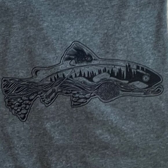 Remedy Provisions Gray Long Sleeve Fish Decal Men's Shirt Size L - Picture 5 of 6